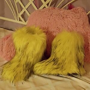 New yellow furry boots